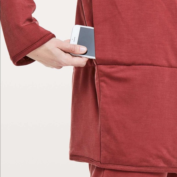 Lululemon Rappu Wrap - Picture 2 of 4